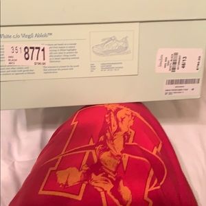 Off-white c/o Virgil Abloh